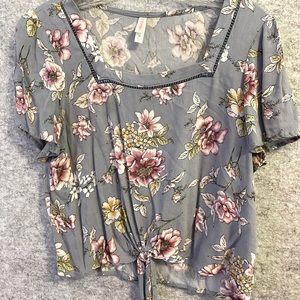 Gray Floral Super Flowy Summery Crop Top